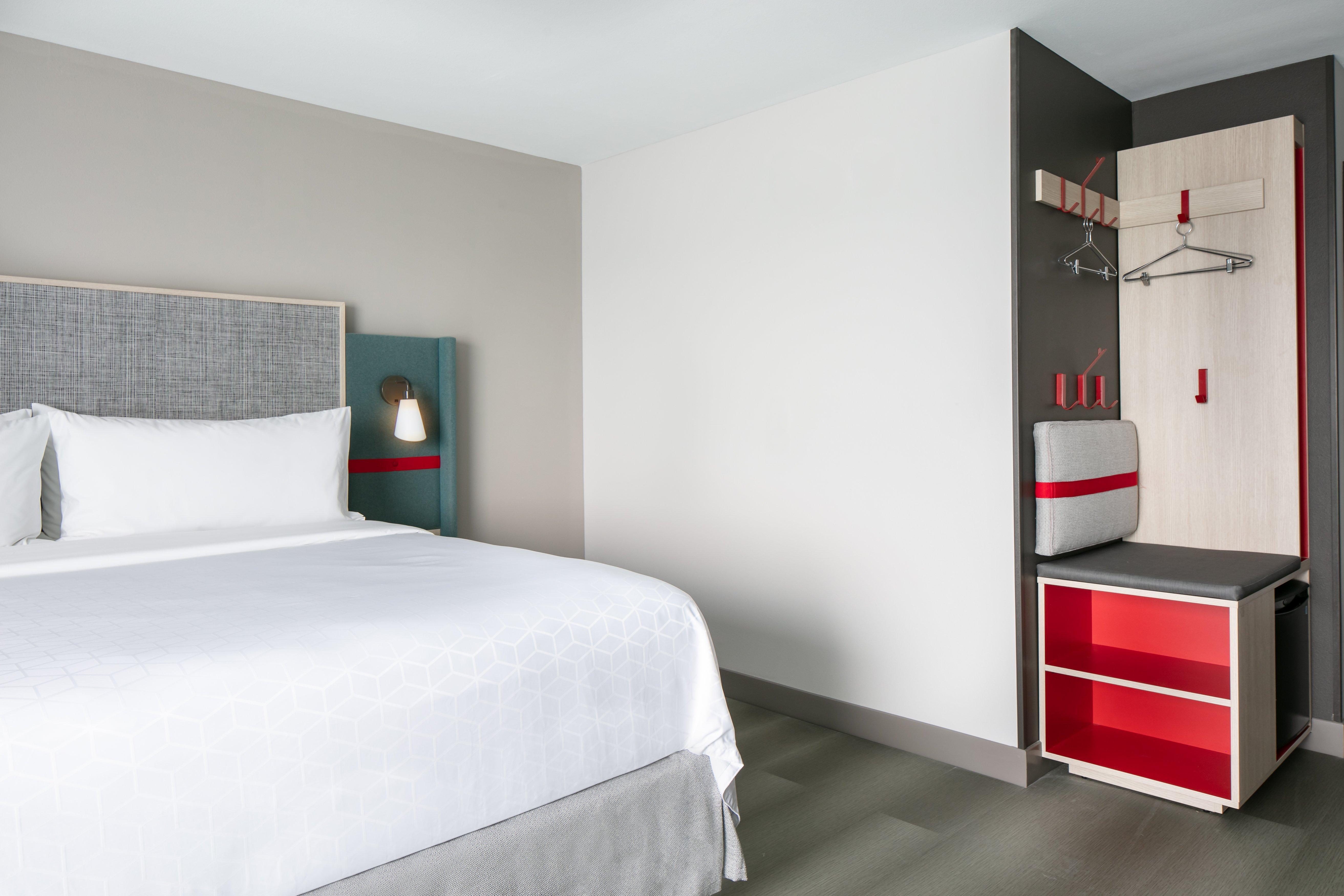 Avid - - Minneapolis North By Ihg Hotel